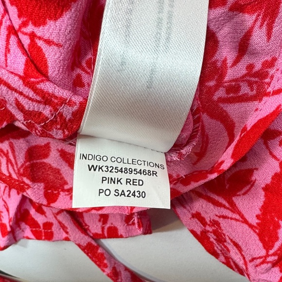 Floral Red and Pink Blouse - Picture 9 of 11